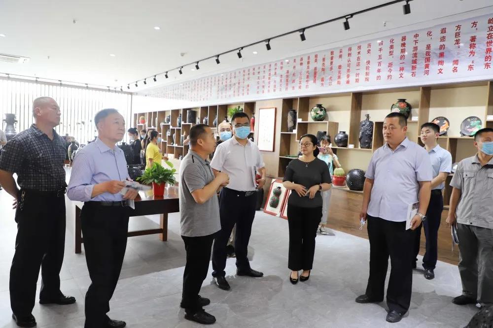 黨建聯(lián)盟聚合力 同心互聯(lián)促發(fā)展 ——濟北開發(fā)區(qū)服務類黨建聯(lián)盟企業(yè)見面會在長田實業(yè)舉行